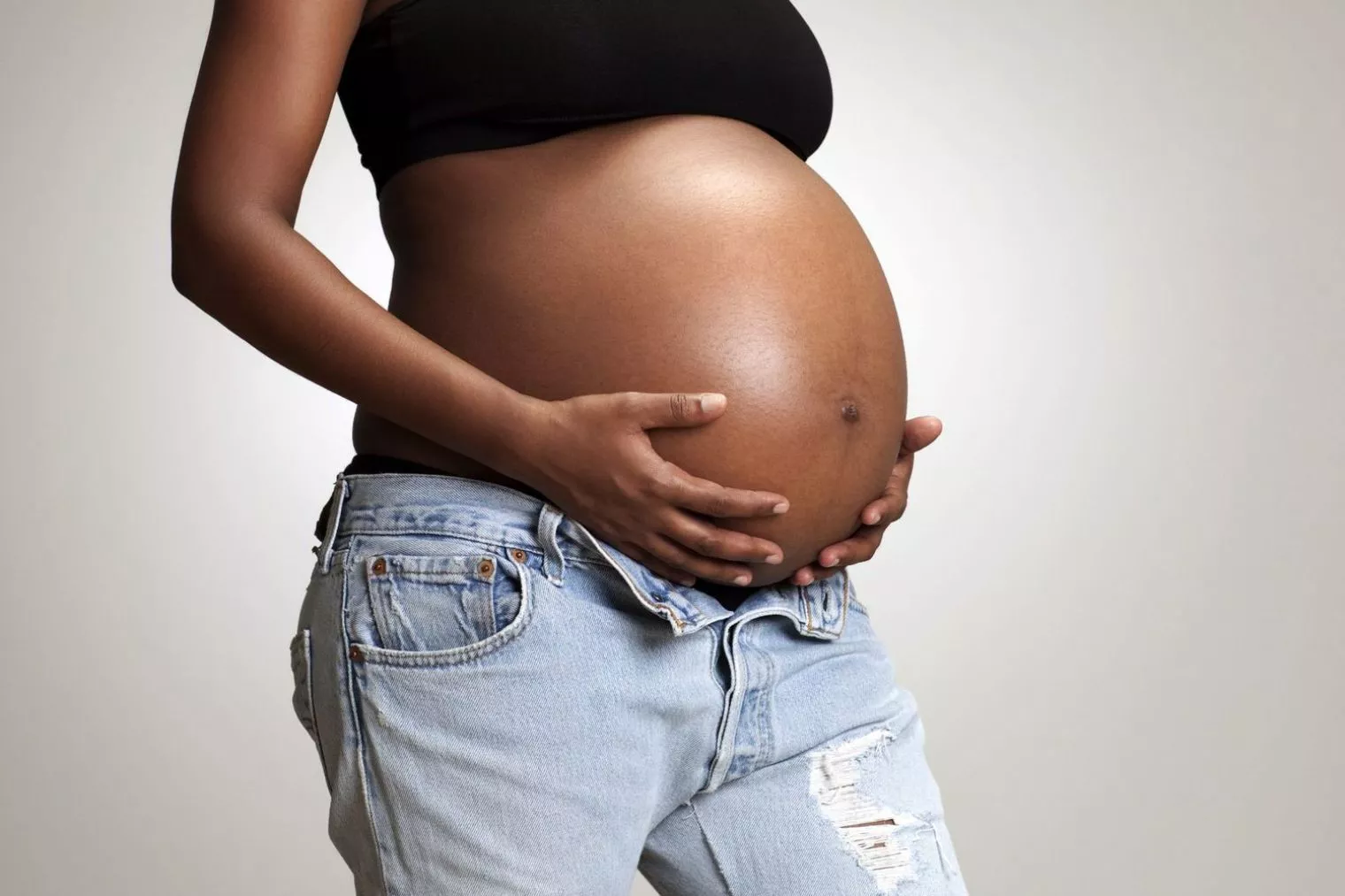 6 Mitos Kehamilan yang Sering Dijumpai