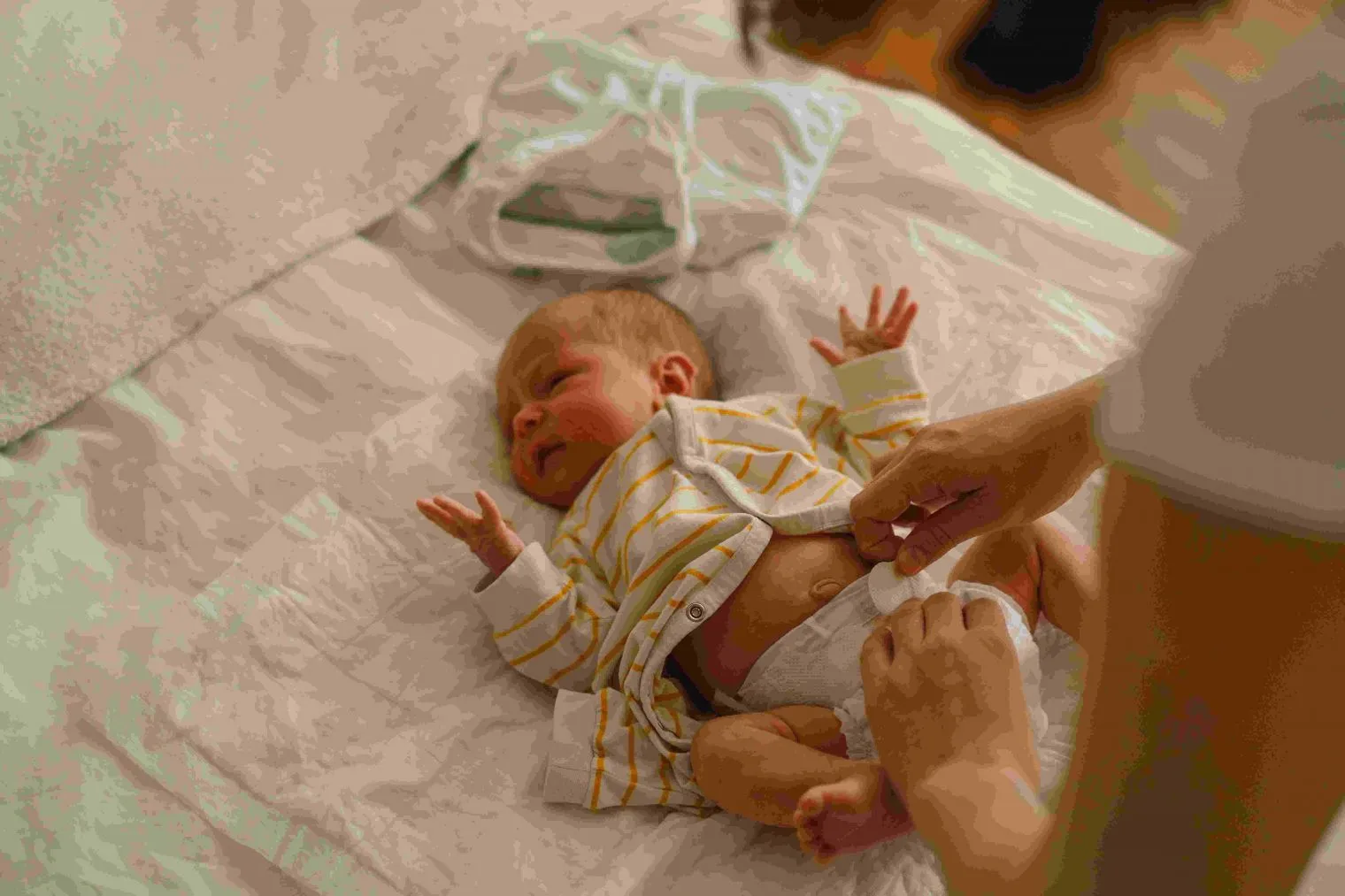 Panduan Mengganti Popok Bayi dengan Baik dan Benar