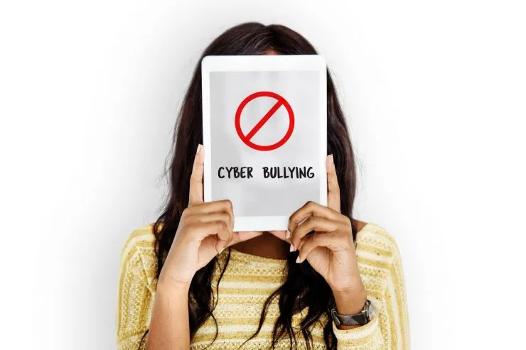 Menghadapi Ancaman Cyberbullying di Kalangan Anak-anak