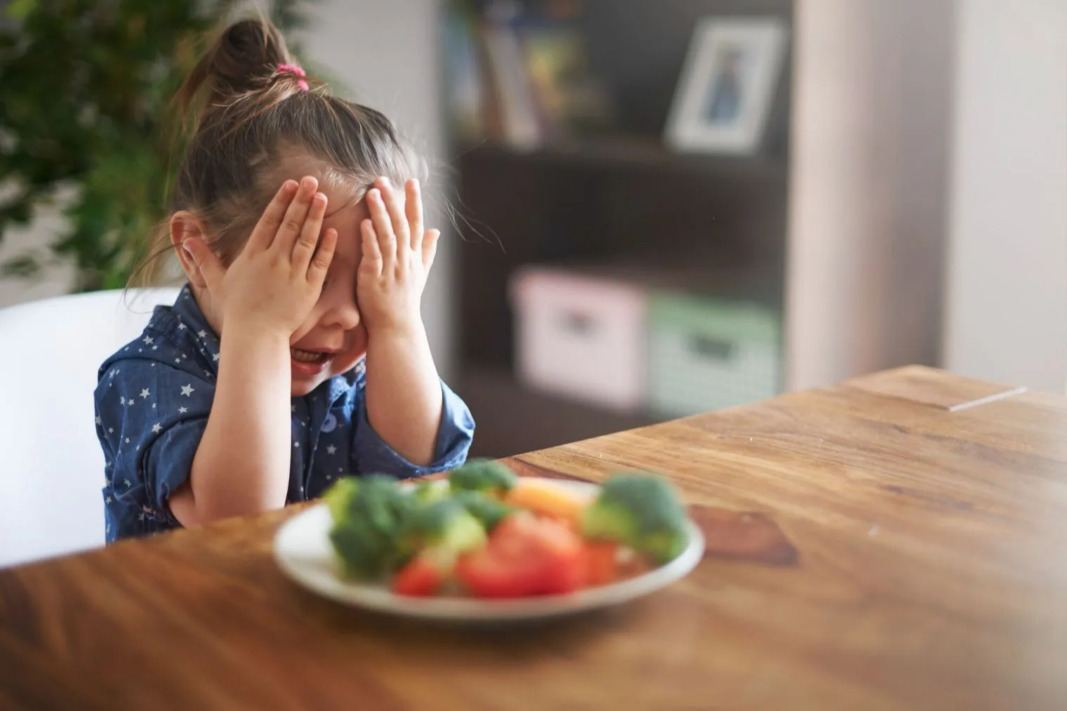 Tips Mengatasi Anak yang Picky Eater
