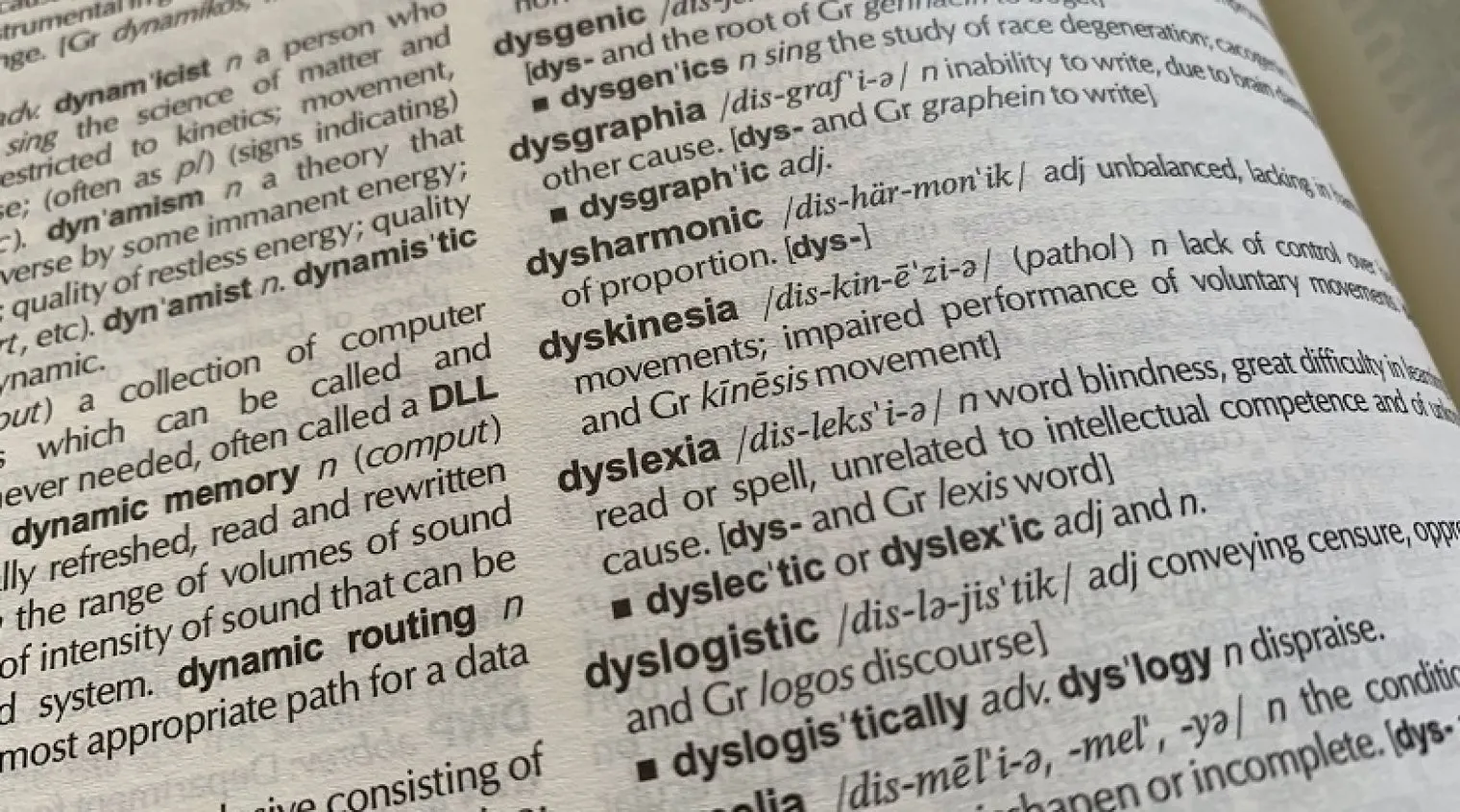 Disleksia: Lebih dari Kesulitan Membedakan Kanan dan Kiri