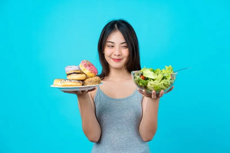 Memahami Urutan Makan yang Sehat, Kenapa Harus Makan Serat Dulu?