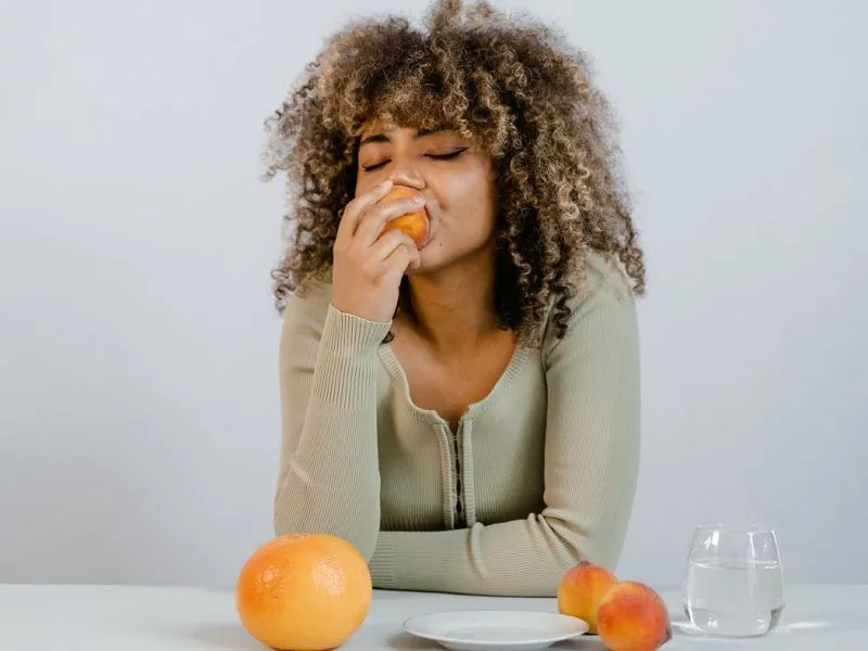 4 Mitos Makan Buah: Sudah Tahu Belum?