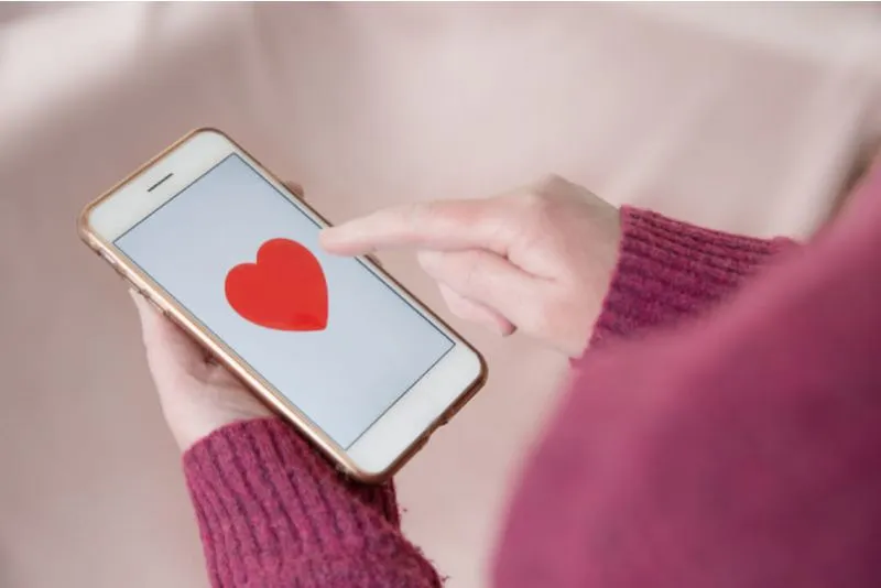 Dating Apps Bikin Kita Makin Kesepian?