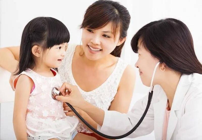 5 Pertanyaan Penting Saat Kunjungan ke Dokter Gizi Anak