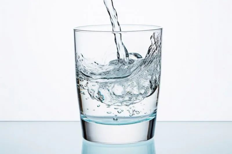 Mitos atau Fakta, Air Putih Mengandung Kalori?