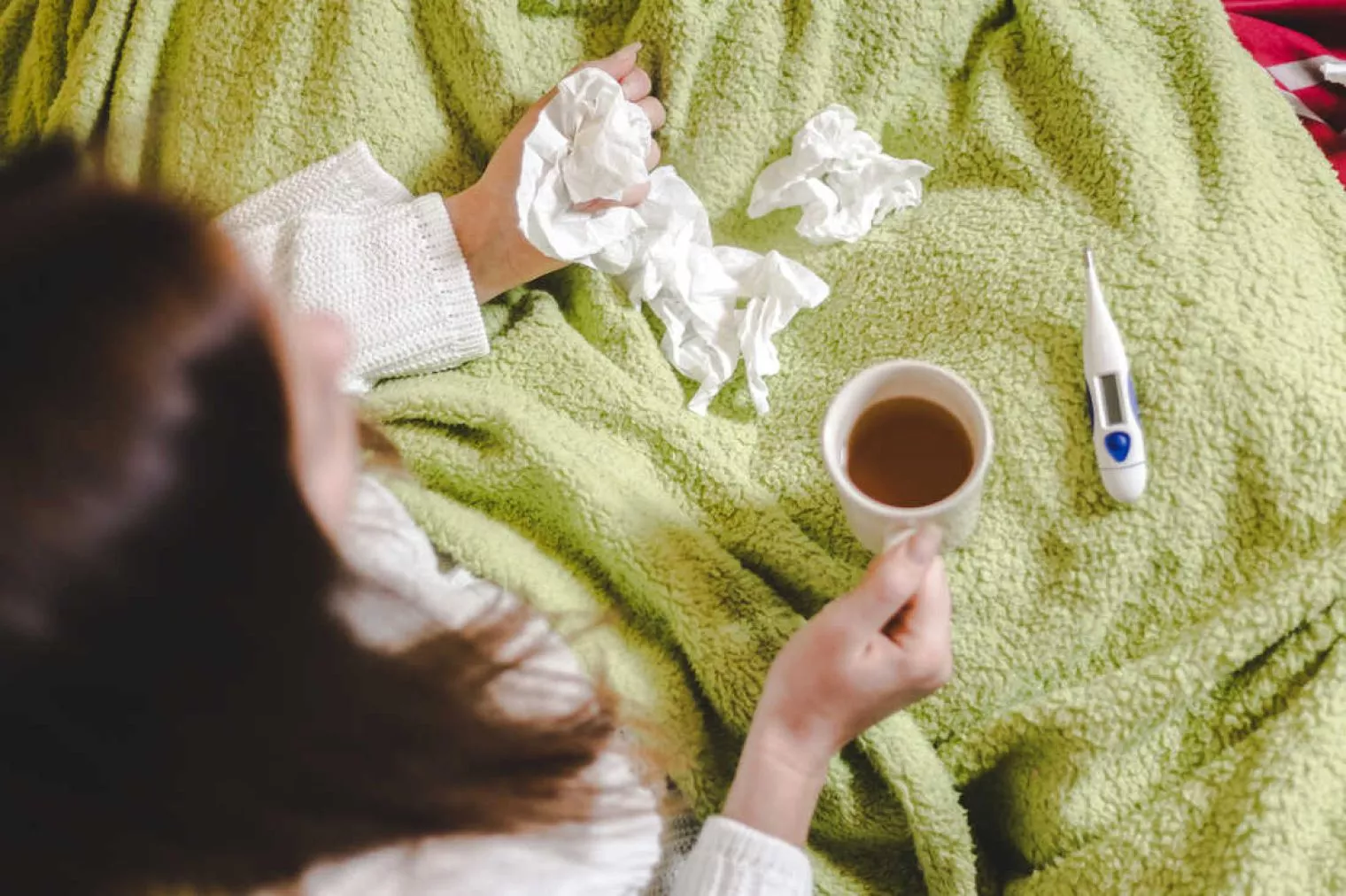 Apa Bedanya Flu Biasa Dengan COVID?